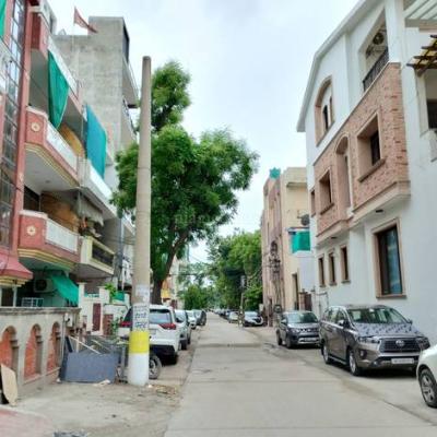 4 BHK Builder Floor For Sale