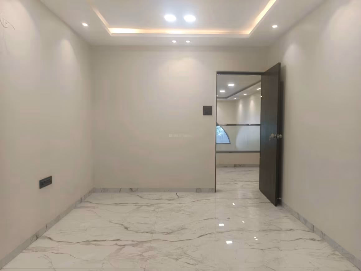 5 BHK Independent House