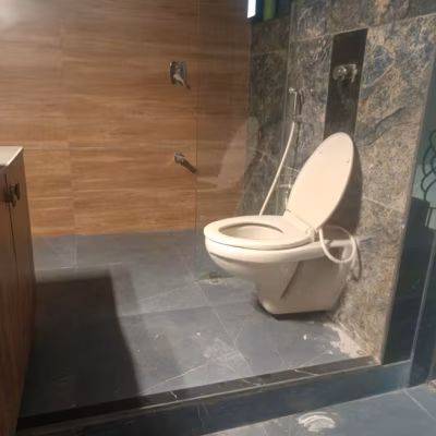 5 BHK Independent House