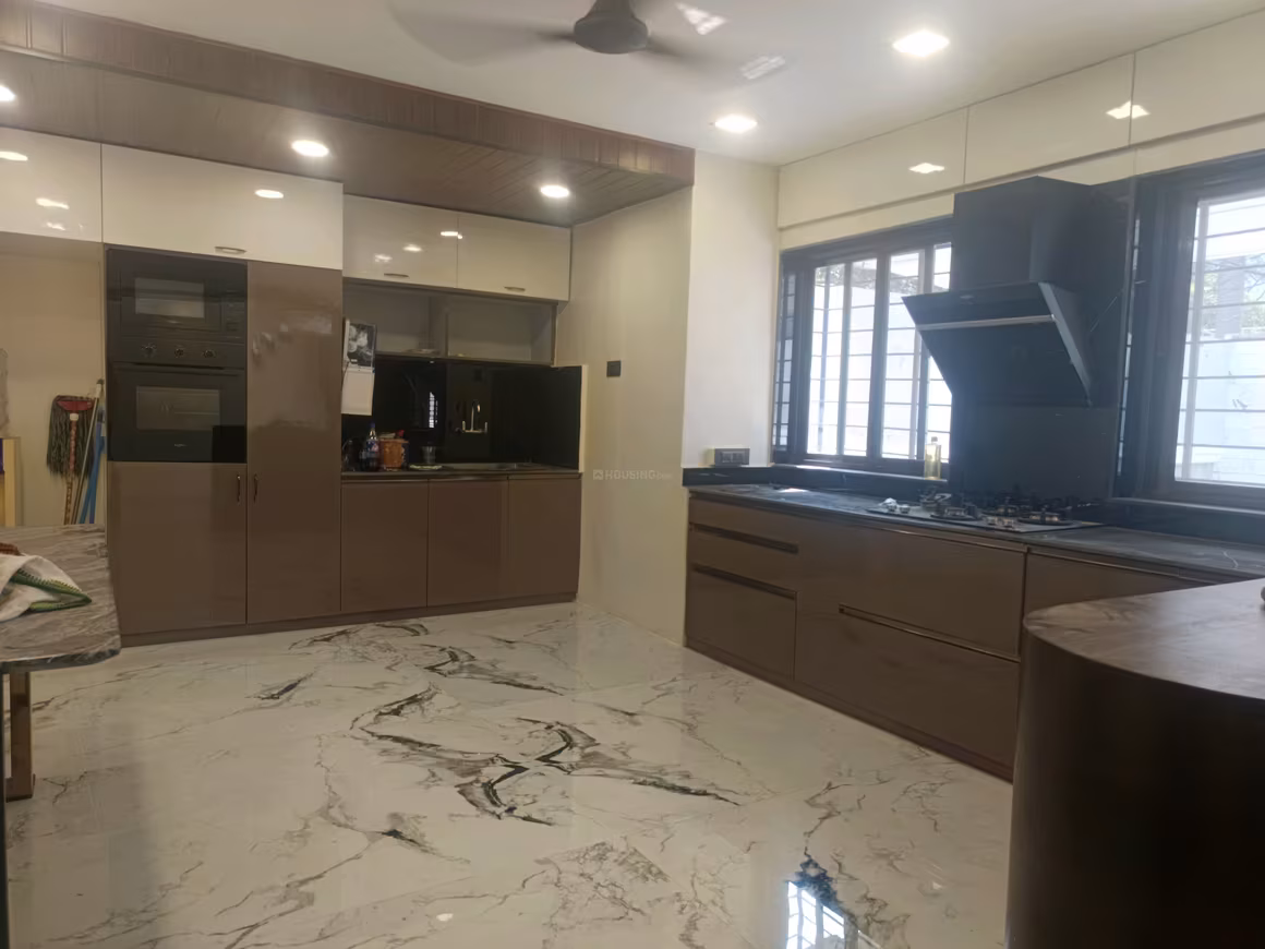 5 BHK Independent House